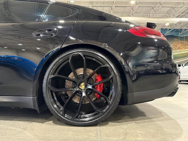 Photo of 2015 Carmine Red Porsche Panamera