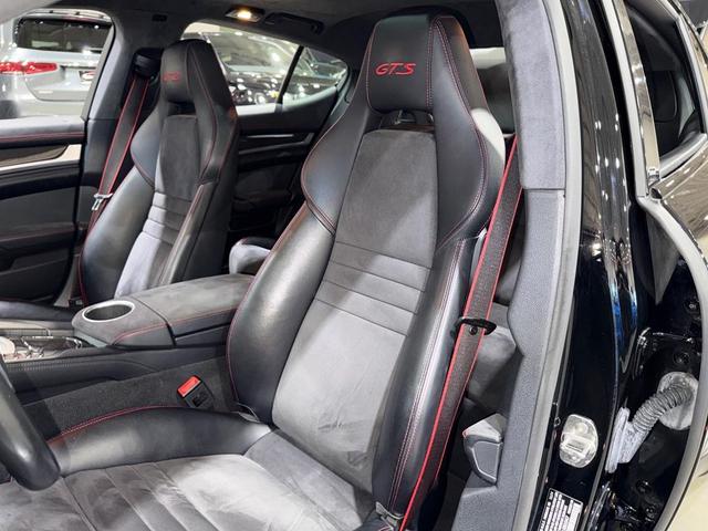 Photo of 2015 Carmine Red Porsche Panamera