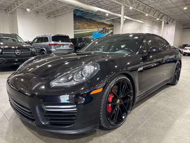 Photo of 2015 Carmine Red Porsche Panamera