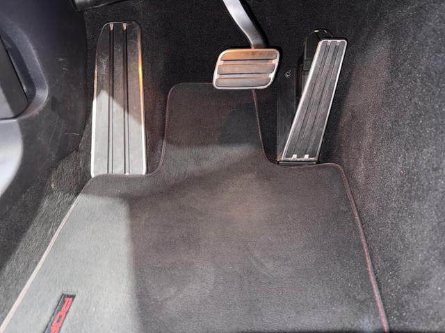 Photo of 2015 Carmine Red Porsche Panamera