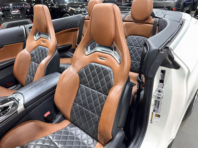 Photo of 2017 designo Cashmere White Magno (Ma Mercedes-Benz AMG C 63