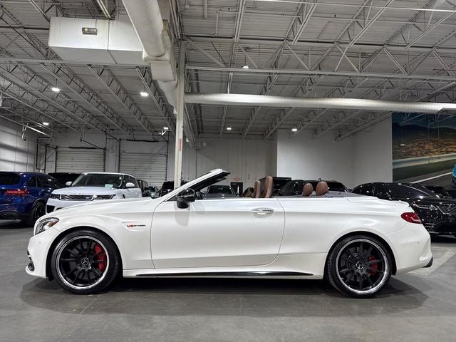 Photo of 2017 designo Cashmere White Magno (Ma Mercedes-Benz AMG C 63