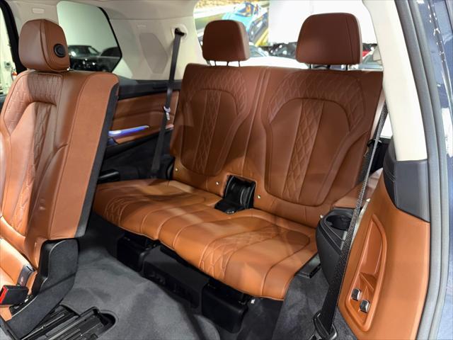Photo of 2019 Arctic Gray Metallic BMW X7