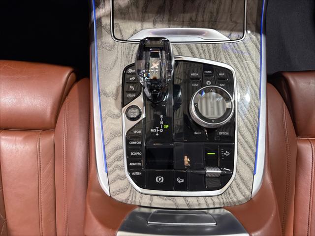 Photo of 2019 Arctic Gray Metallic BMW X7