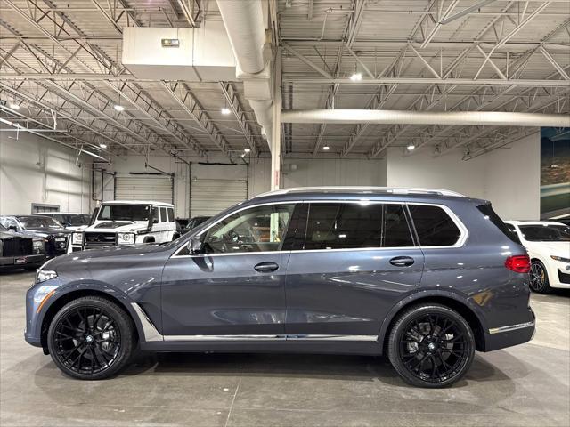 Photo of 2019 Arctic Gray Metallic BMW X7
