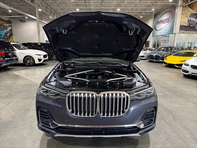 Photo of 2019 Arctic Gray Metallic BMW X7