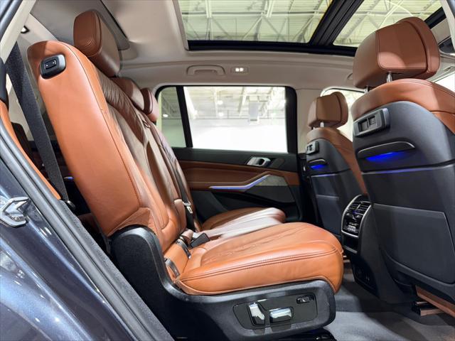 Photo of 2019 Arctic Gray Metallic BMW X7