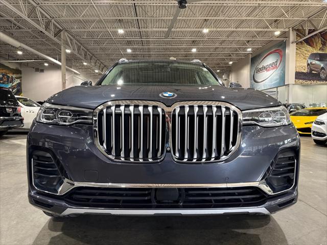 Photo of 2019 Arctic Gray Metallic BMW X7