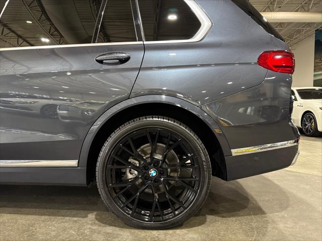 Photo of 2019 Arctic Gray Metallic BMW X7