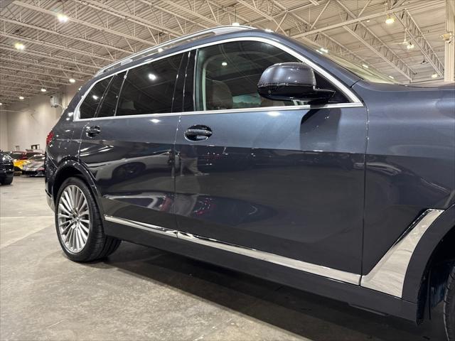 Photo of 2019 Arctic Gray Metallic BMW X7