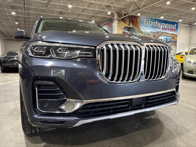 Photo of 2019 Arctic Gray Metallic BMW X7