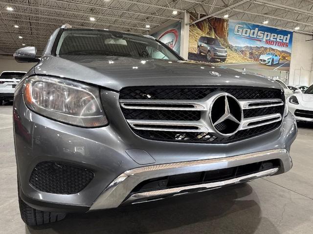 Photo of 2016 Selenite Grey Metallic Mercedes-Benz GLC 300