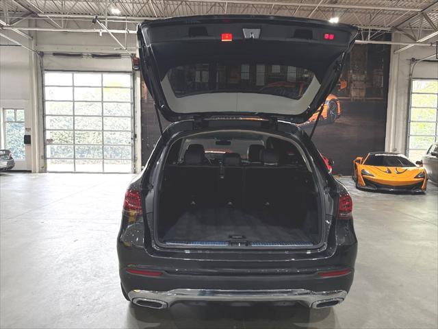 Photo of 2021 Graphite Grey Metallic Mercedes-Benz GLC 300