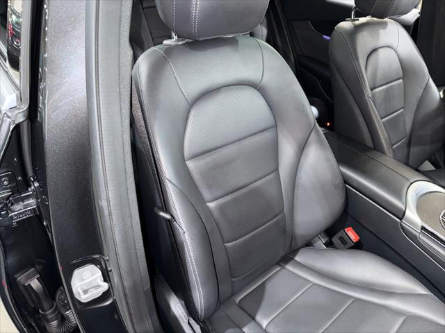 Photo of 2021 Graphite Grey Metallic Mercedes-Benz GLC 300