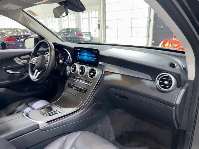 Photo of 2021 Graphite Grey Metallic Mercedes-Benz GLC 300