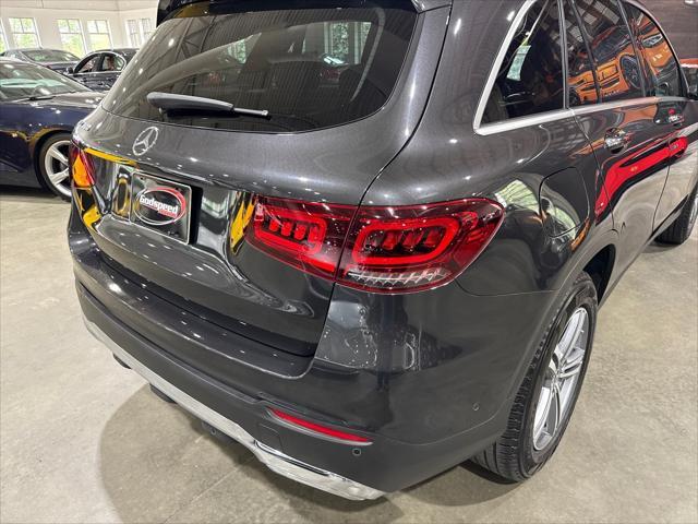 Photo of 2021 Graphite Grey Metallic Mercedes-Benz GLC 300