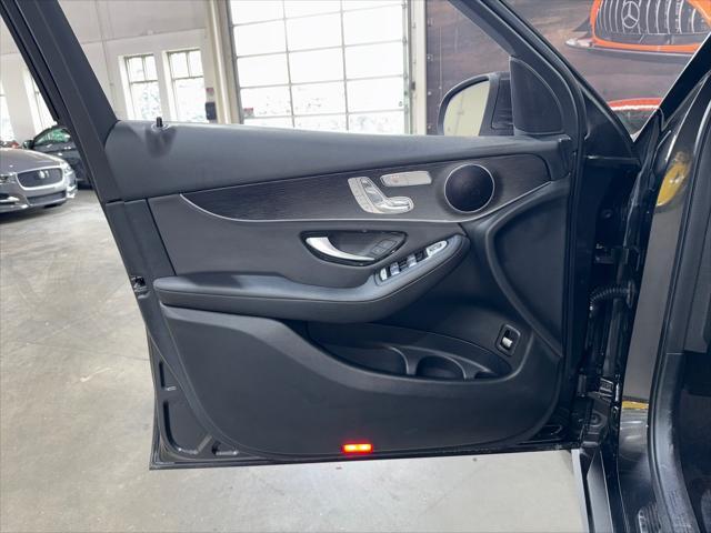 Photo of 2021 Graphite Grey Metallic Mercedes-Benz GLC 300