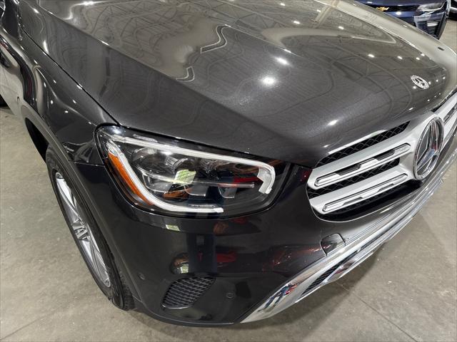 Photo of 2021 Graphite Grey Metallic Mercedes-Benz GLC 300