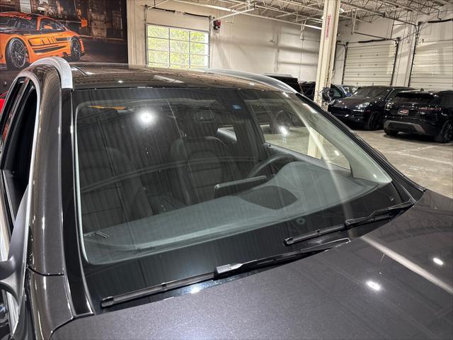 Photo of 2021 Graphite Grey Metallic Mercedes-Benz GLC 300