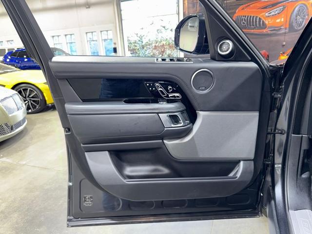 Photo of 2018 Carpathian Grey Premium Metallic Land Rover Range Rover