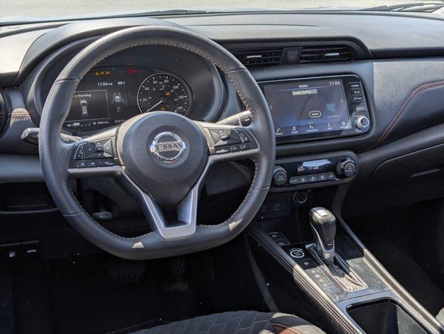 Photo of 2021 Gun Metallic Nissan Kicks