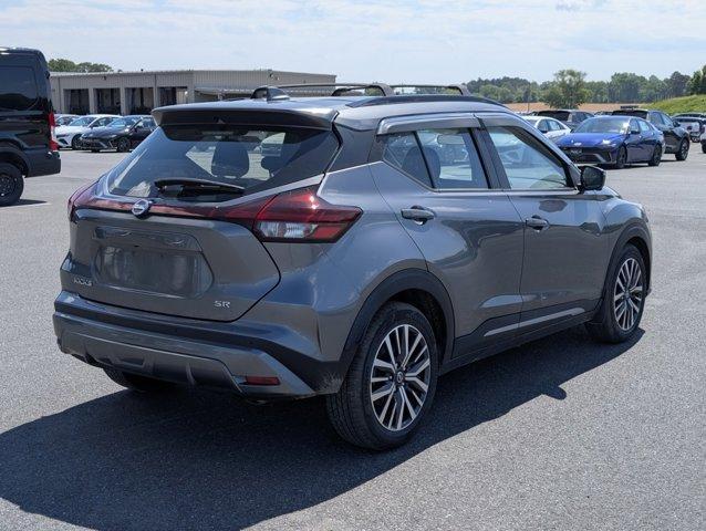 Photo of 2021 Gun Metallic Nissan Kicks