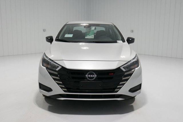 Photo of 2025 Brilliant Silver Metallic Nissan Versa