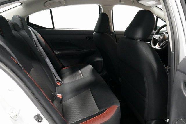 Photo of 2025 Brilliant Silver Metallic Nissan Versa