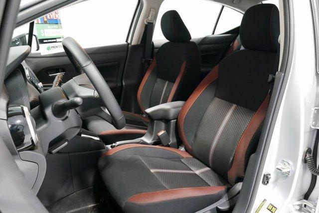 Photo of 2025 Brilliant Silver Metallic Nissan Versa