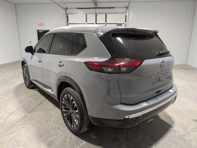Photo of 2024 Boulder Gray Metallic Nissan Rogue