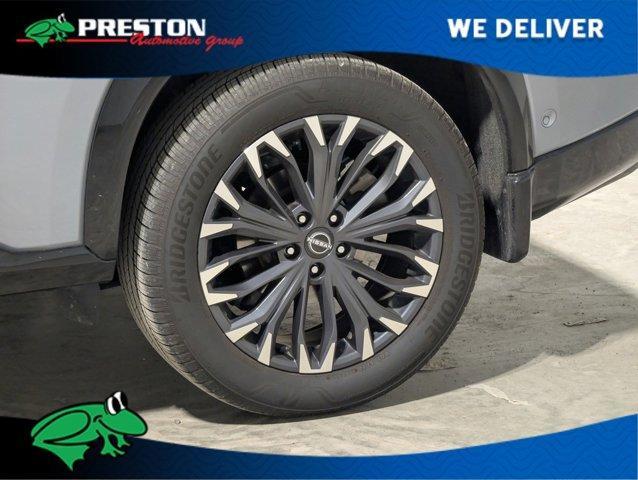 Photo of 2024 Boulder Gray Metallic Nissan Rogue