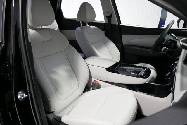 Photo of 2025 Ash Black Hyundai TUCSON Hybrid
