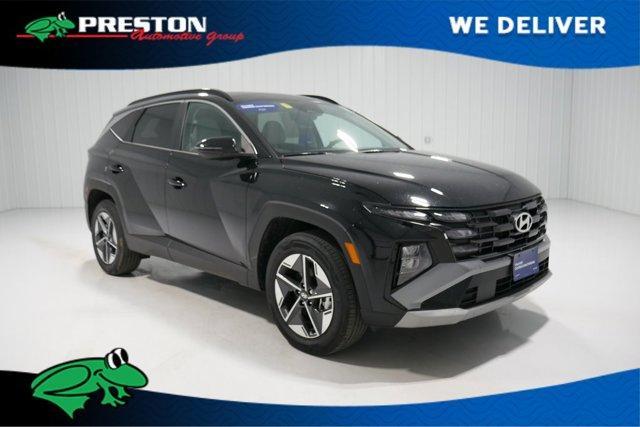 Photo of 2025 Ash Black Hyundai TUCSON Hybrid
