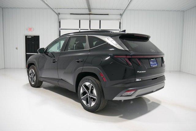 Photo of 2025 Ash Black Hyundai TUCSON Hybrid