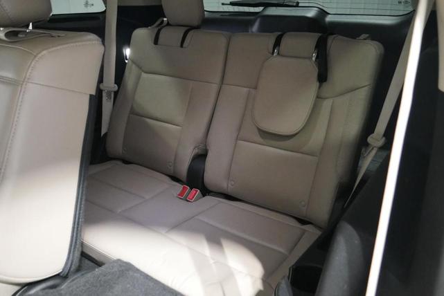 Photo of 2020 Rapid Red Metallic Tinted Clearcoat Ford Explorer