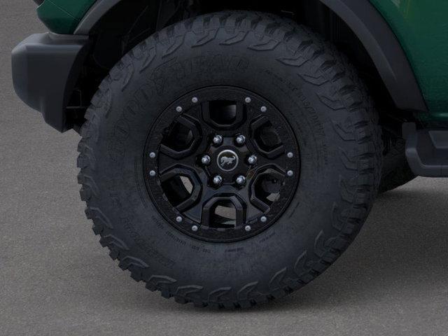Photo of 2025 Green Ford Bronco