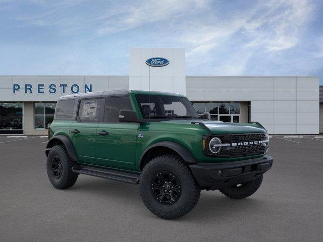Photo of 2025 Green Ford Bronco