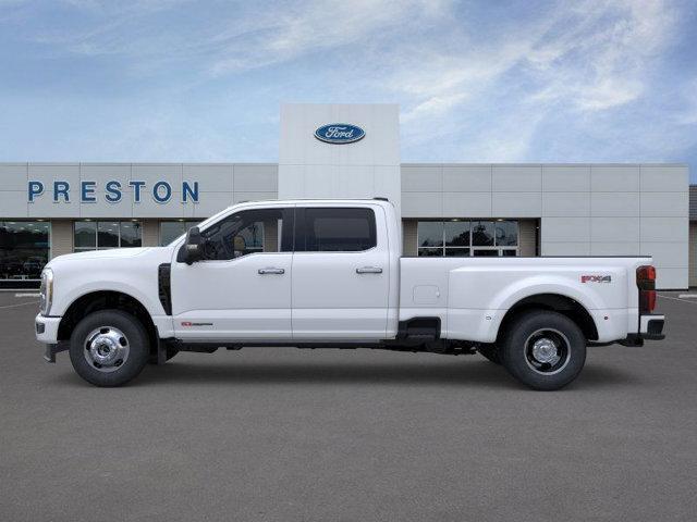 Photo of 2025 Star White Ford F-350