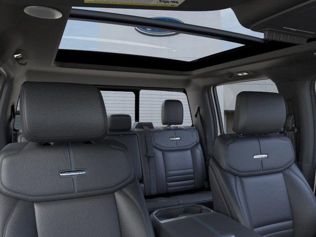 Photo of 2025 Star White Ford F-350
