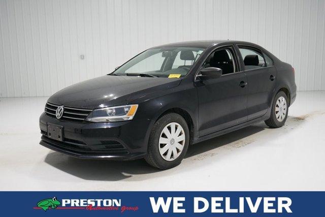 Photo of 2015 Black Volkswagen Jetta