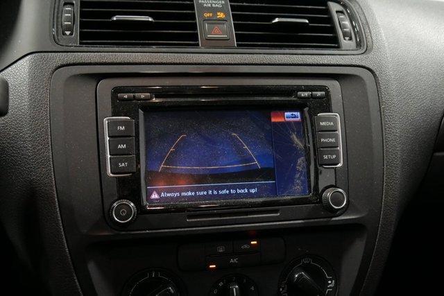 Photo of 2015 Black Volkswagen Jetta