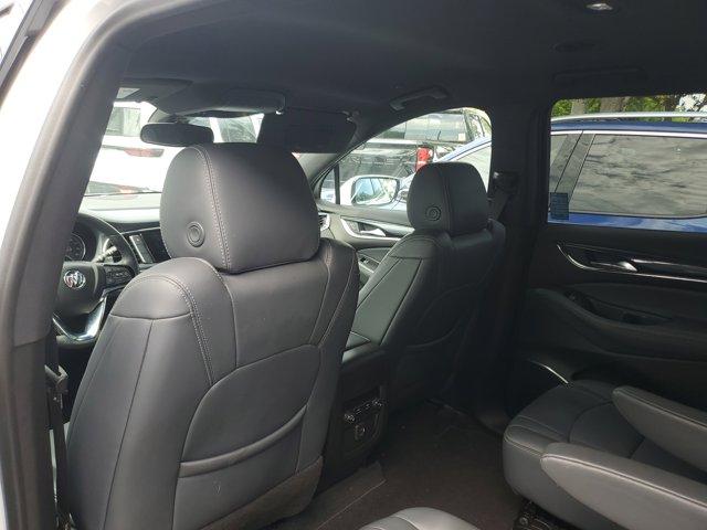 Photo of 2022 White Frost Tricoat Buick Enclave
