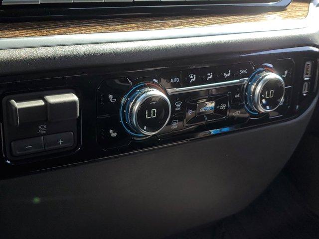 Photo of 2025 Onyx Black GMC Sierra 1500
