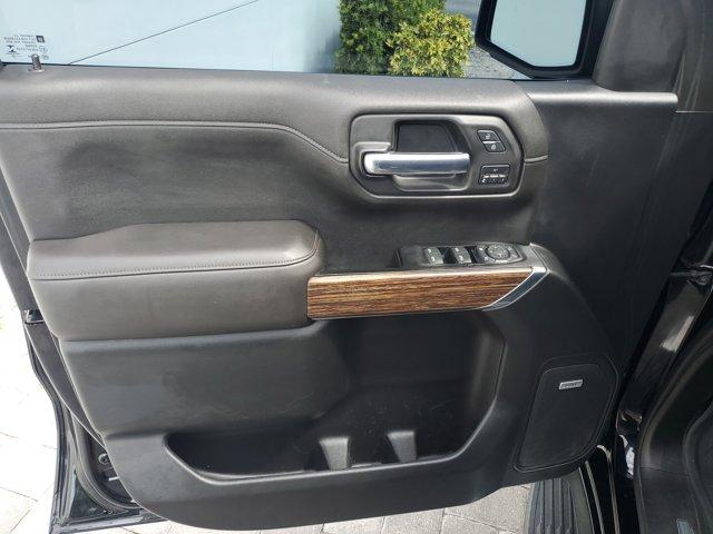 Photo of 2019 Black Chevrolet Silverado 1500
