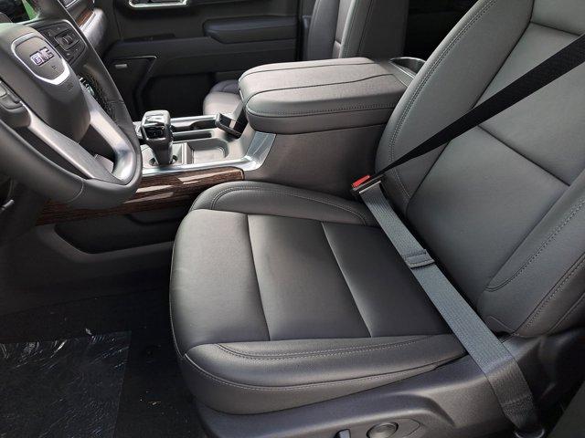 Photo of 2025 Summit White GMC Sierra 1500