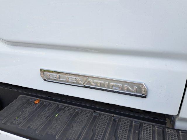 Photo of 2025 Summit White GMC Sierra 1500