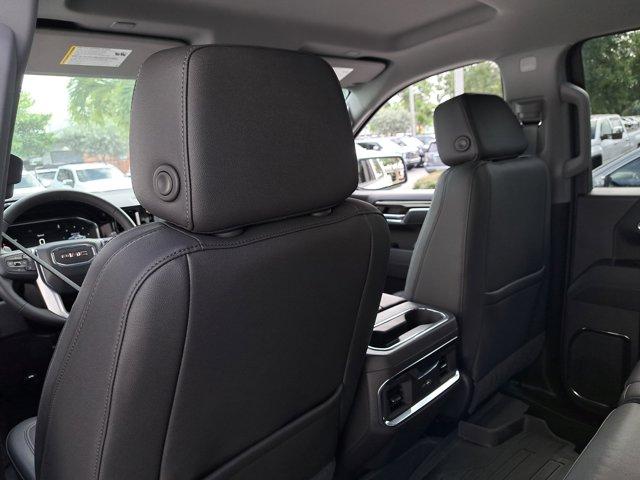 Photo of 2025 Summit White GMC Sierra 1500