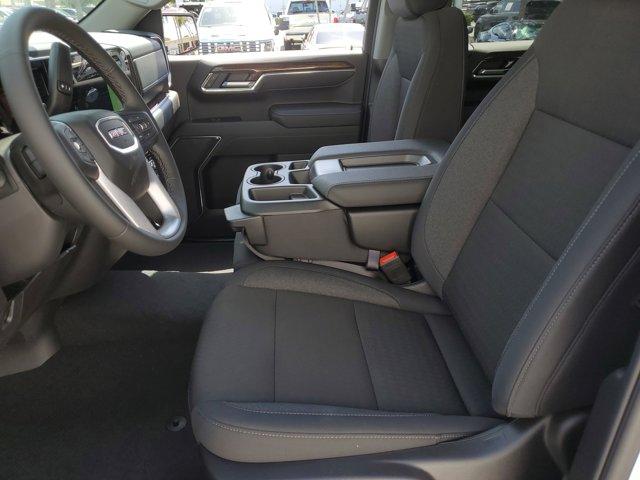 Photo of 2025 Summit White GMC Sierra 1500