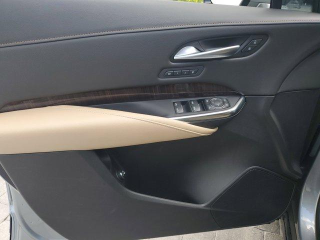 Photo of 2025 Argent Silver Metallic Cadillac XT4