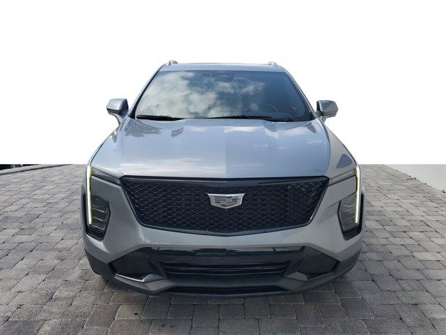 Photo of 2025 Argent Silver Metallic Cadillac XT4